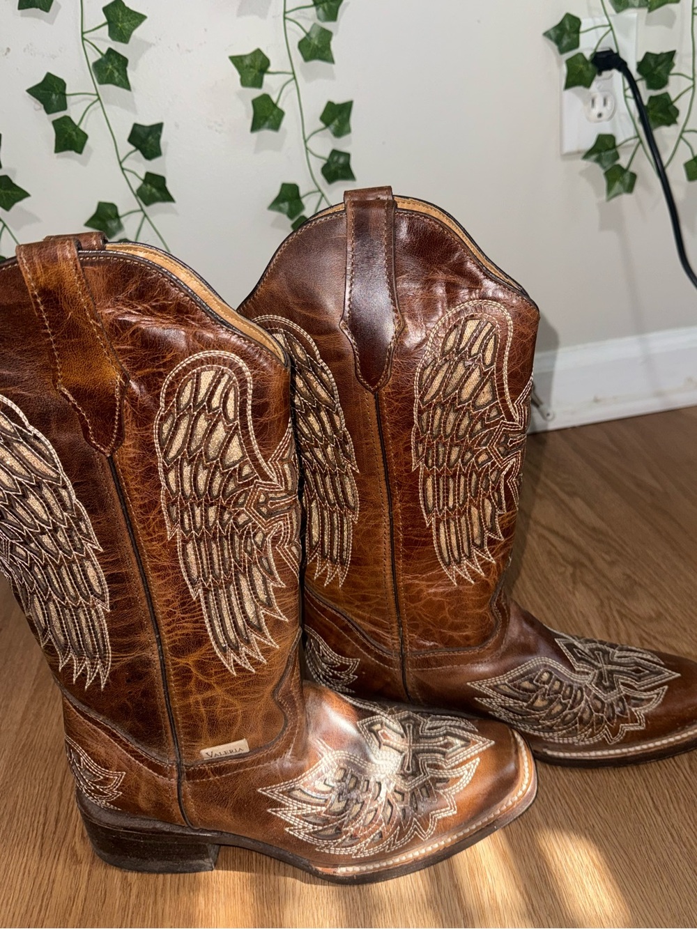 Women's Brown Wing-Embroidered Combat & Moto Boots - Distressed Leather Look